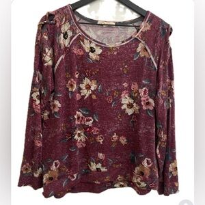 Rewind red floral sweater for women, size large.